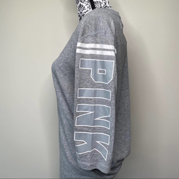 Victoria Secret’s PINK Gray 3/4 Sleeve T-Shirt Medium - Picture 3 of 9